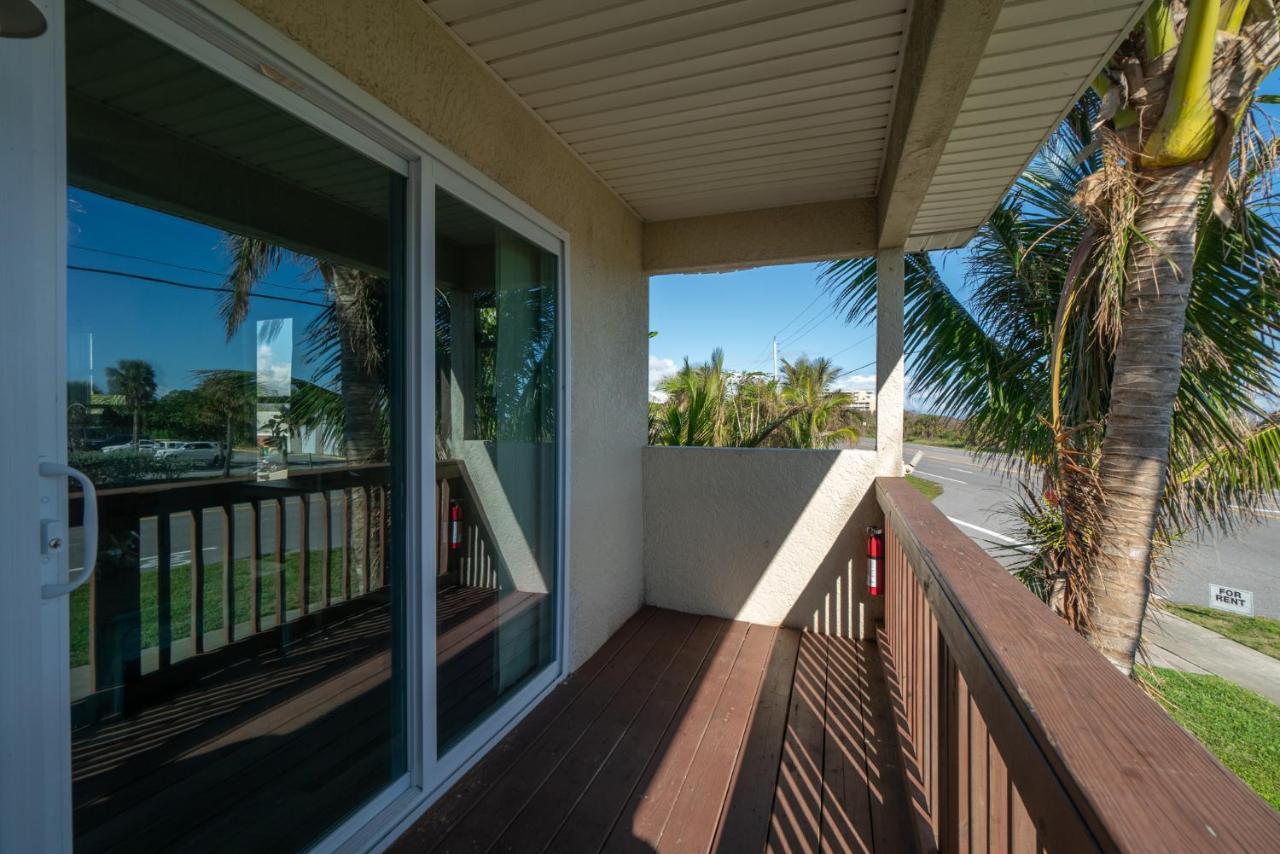 Beachside Serenity Escape - Private 3Br And 2Ba, Dog Friendly Duplex Oasis, Steps To Shore! Мельбурн Экстерьер фото