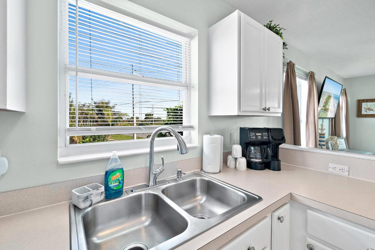 Beachside Serenity Escape - Private 3Br And 2Ba, Dog Friendly Duplex Oasis, Steps To Shore! Мельбурн Экстерьер фото
